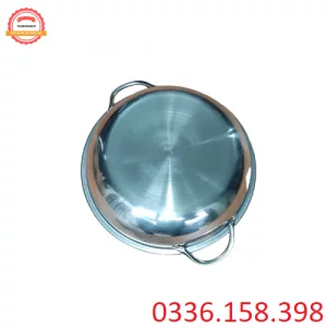 Mặt sau của nồi lẩu inox nhà hàng