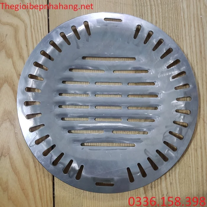 Vỉ nướng inox chống dính, vỉ nướng đột lỗ inox, cung cấp vỉ nướng đột lỗ inox, giá bán vỉ nướng đột lỗ inox, địa chỉ bán vỉ nướng đột lỗ inox, vỉ nướng inox giá rẻ, vỉ nướng inox cho nhà hàng, vỉ nướng đột lỗ inox giá rẻ , vỉ nướng đột lỗ inox tại Hà Nội, vỉ nướng đột lỗ inox tại Thanh Hóa, vỉ nướng đột lỗ inox tại Nam Định, vỉ nướng đột lỗ inox tại Bắc Ninh, vỉ nướng đột lỗ inox tại Quảng Ninh, vỉ nướng đột lỗ inox tại Hòa Bình, vỉ nướng đột lỗ inox tại Thái Bình, vỉ nướng đột lỗ inox tại Quảng Trị, vỉ nướng đột lỗ inox tại Huế, vỉ nướng đột lỗ inox tại Kiên Giang, vỉ nướng đột lỗ inox tại Gia Lai, vỉ nướng đột lỗ inox tại Lào Cai, vỉ nướng đột lỗ inox tại Ninh Bình, vỉ nướng đột lỗ inox tại Thái Bình, vỉ nướng đột lỗ inox tại Bạc Liêu, vỉ nướng đột lỗ inox tại Sapa, vỉ nướng đột lỗ inox tại Cà Mau, vỉ nướng đột lỗ inox tại Hồ Chí Minh, vỉ nướng đột lỗ inox tại Lạng Sơn, vỉ nướng đột lỗ inox tại Bình Định Mặt sau vỉ nướng inox chống dính