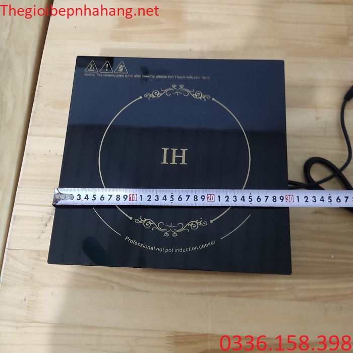 Kích thước mặt bếp của bếp từ âm bàn