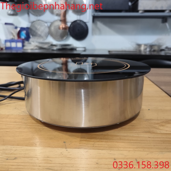 Bếp hồng ngoại đặt âm bàn