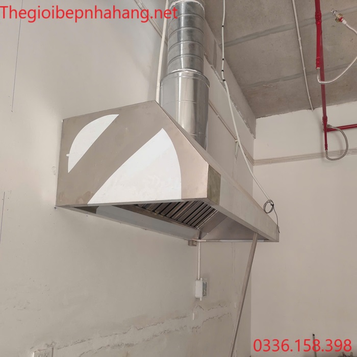 Chụp hút mùi cho bếp nấu ăn công nghiệp