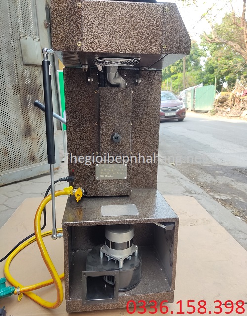 Mặt đáy của máy đốt than tự động