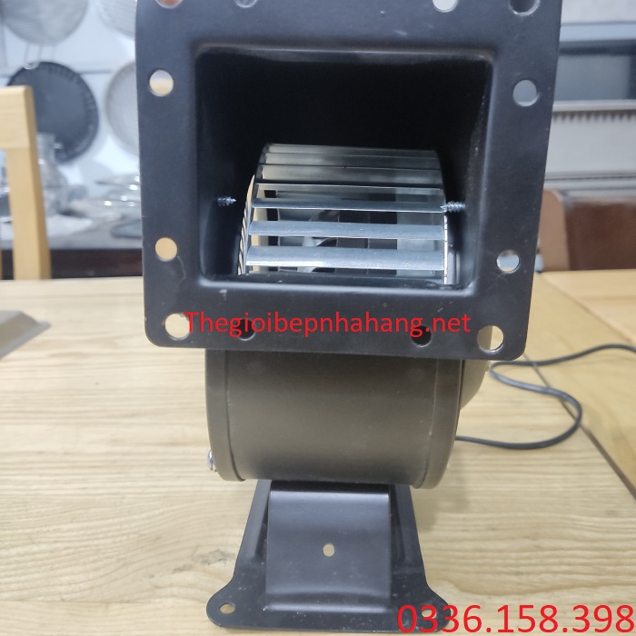 Quạt dẫn khói con sên giá tốt