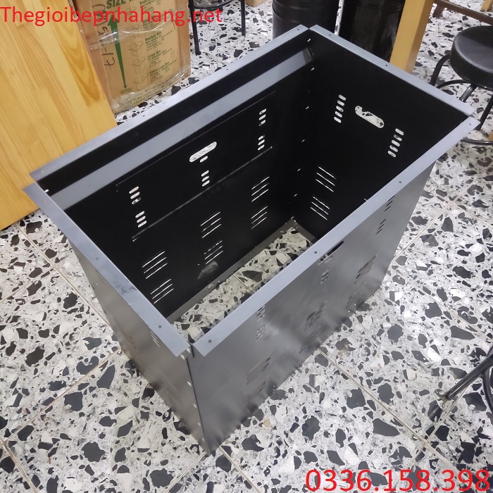 Hộp sắt chân bàn dành cho nhà hàng